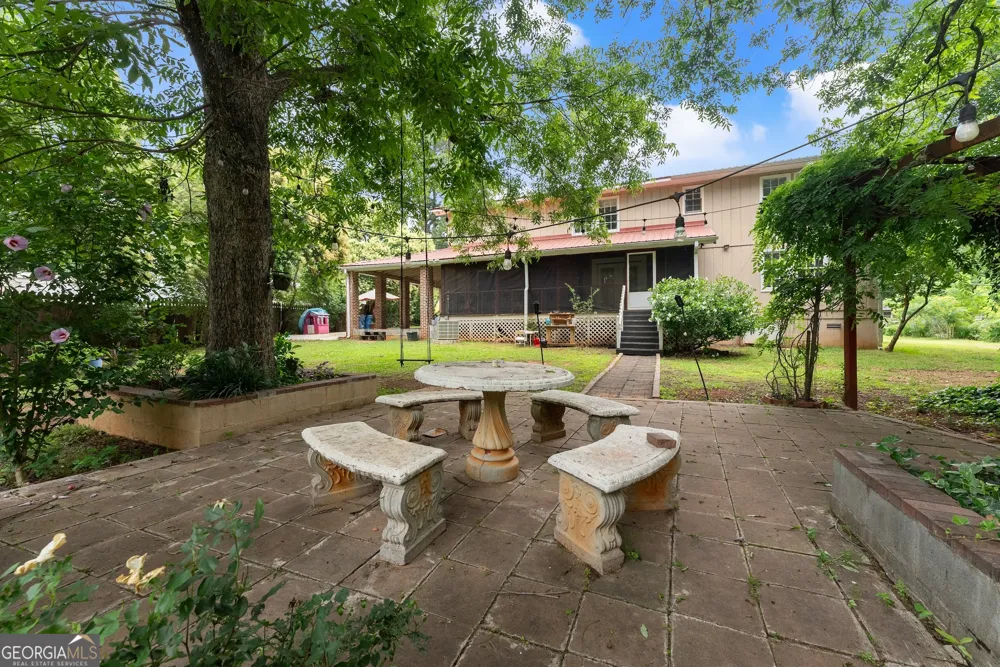 157 Glendale HTS Winterville, GA 30683