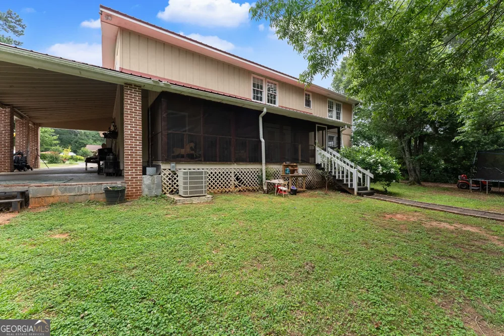157 Glendale HTS Winterville, GA 30683