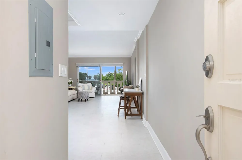 1200 SHORE DRIVE NE #208 St Petersburg, FL 33701
