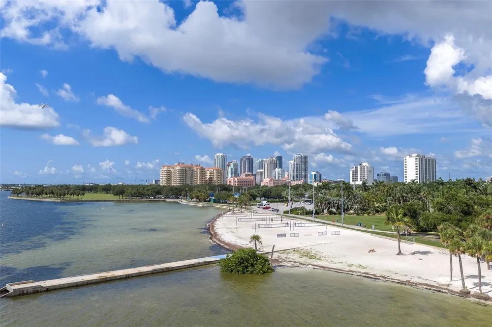 1200 SHORE DRIVE NE #208 St Petersburg, FL 33701