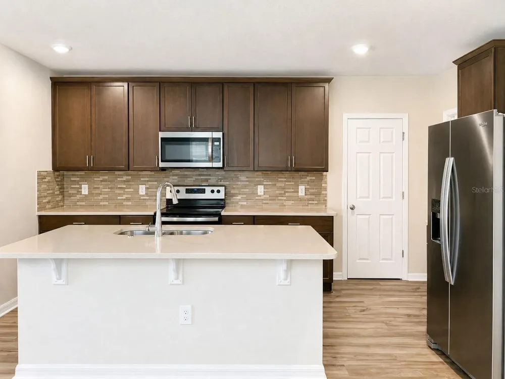 17124 CAGAN CROSSINGS BOULEVARD Clermont, FL 34714