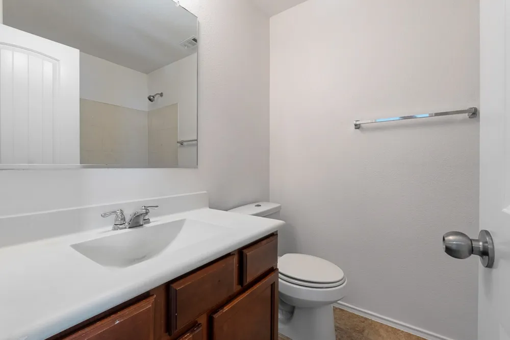 172 Housefinch Loop Leander, TX 78641