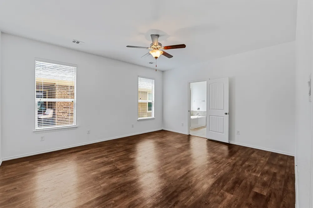 172 Housefinch Loop Leander, TX 78641