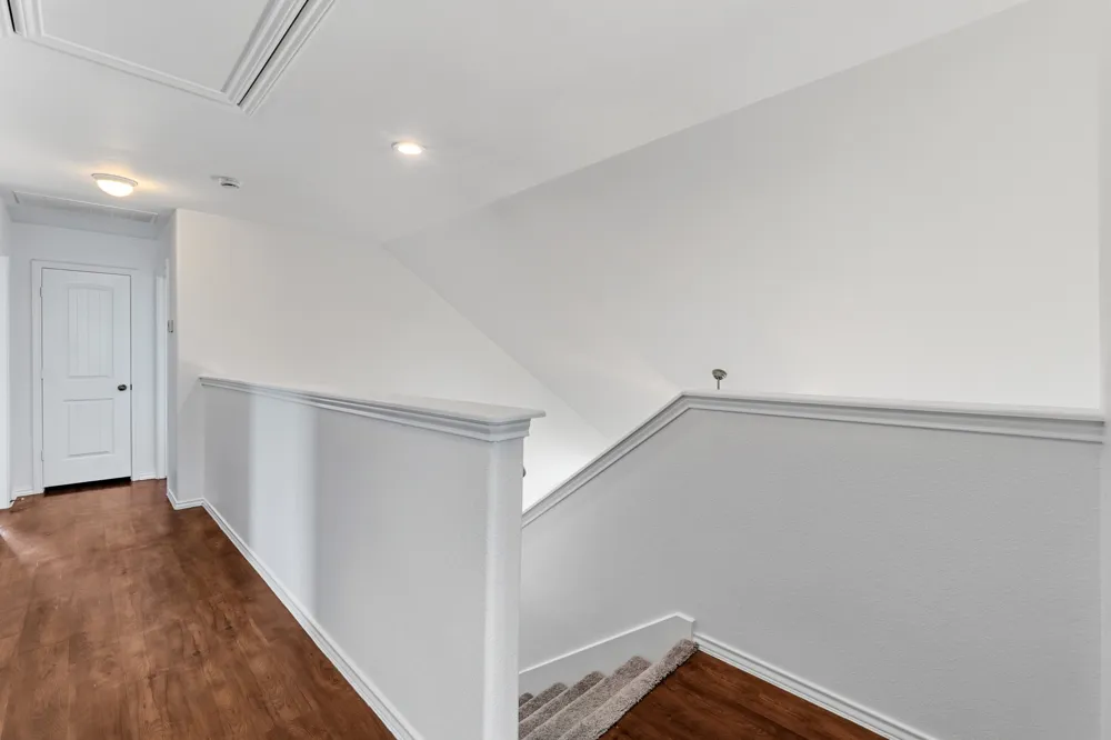 172 Housefinch Loop Leander, TX 78641