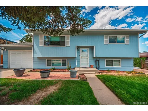 1340 Kachina Drive