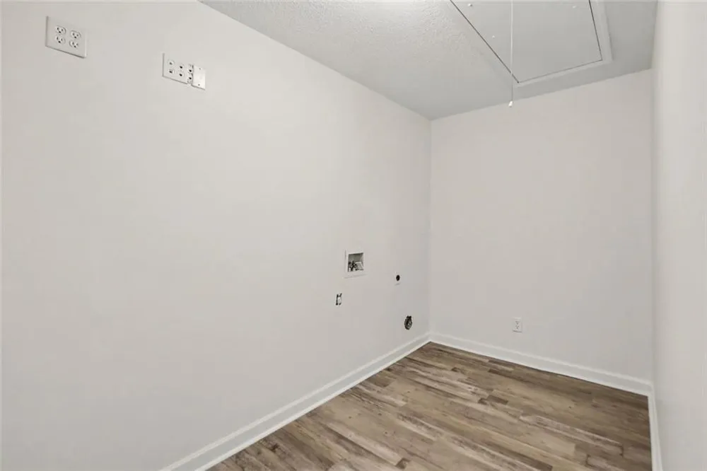 7290 State Rte 5 Douglasville, GA 30135