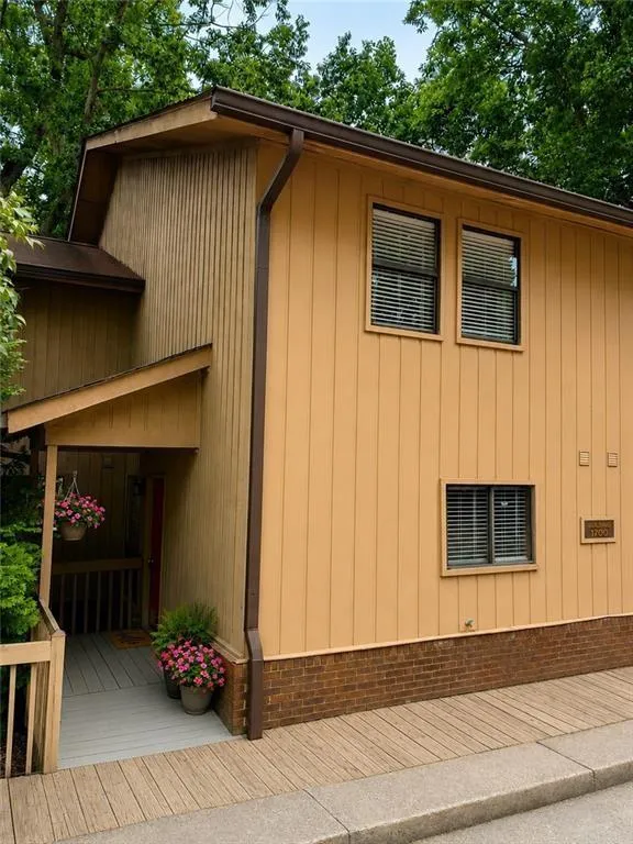 1702 Pine Tree Drive Buford, GA 30518
