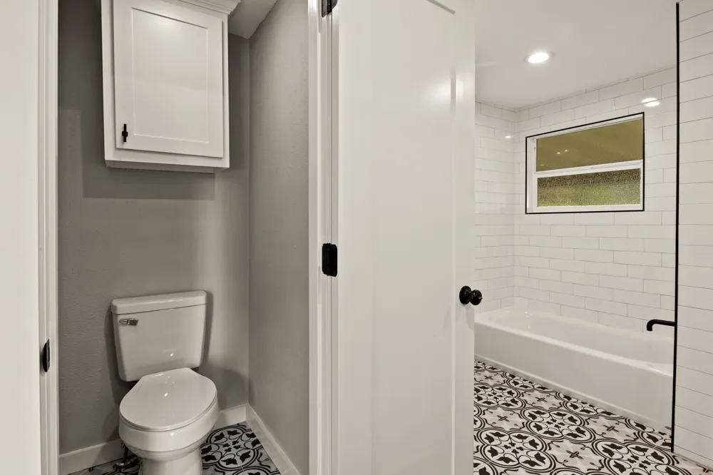 111 Walker Drive Naples, TX 75568