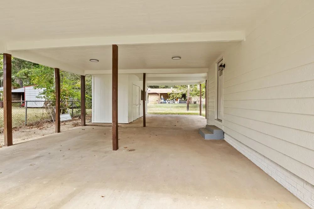 111 Walker Drive Naples, TX 75568
