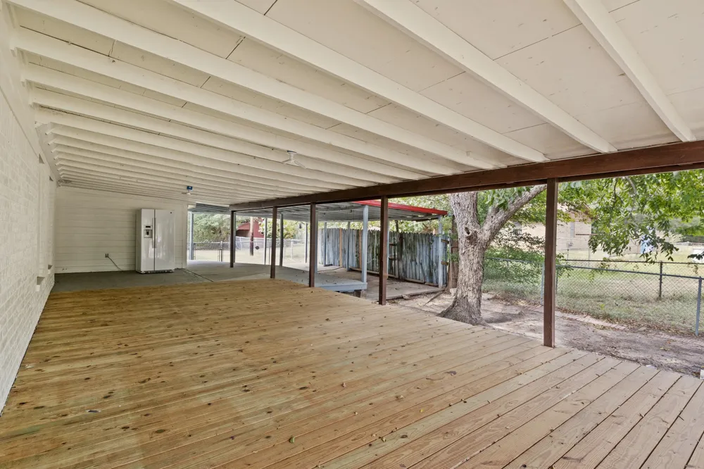 111 Walker Drive Naples, TX 75568