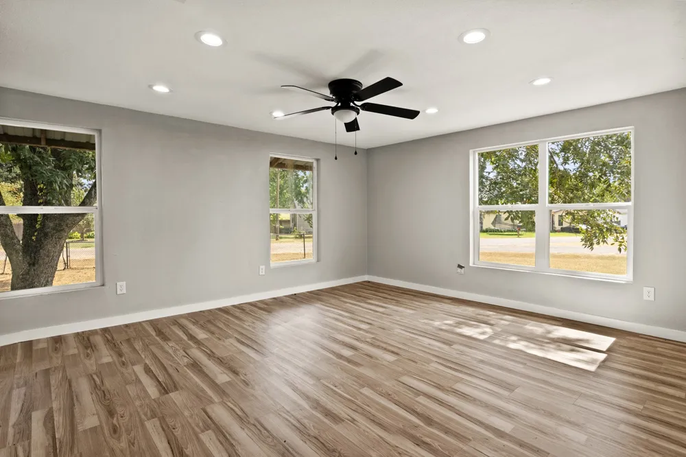111 Walker Drive Naples, TX 75568