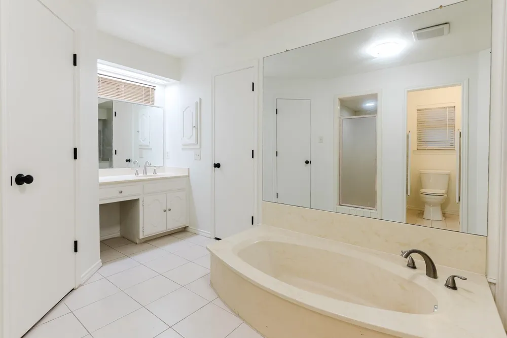 706 Mount Vernon Drive Richardson, TX 75081