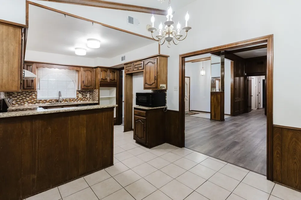 706 Mount Vernon Drive Richardson, TX 75081