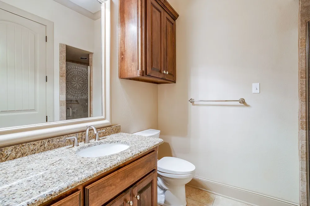 7101 Westover Drive Granbury, TX 76049