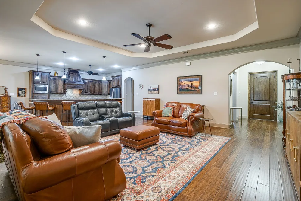 7101 Westover Drive Granbury, TX 76049