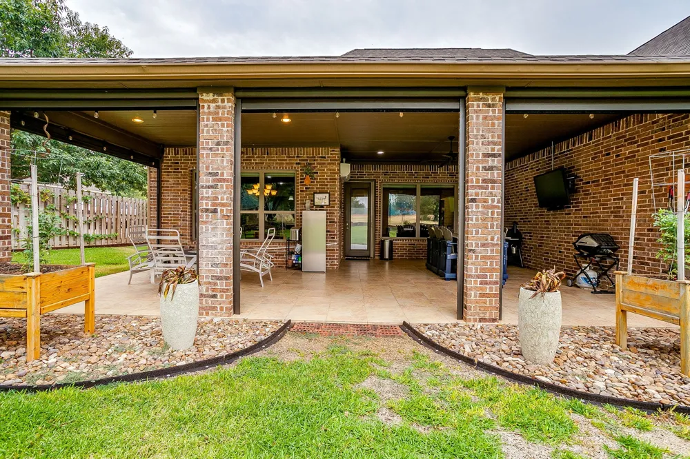 7101 Westover Drive Granbury, TX 76049