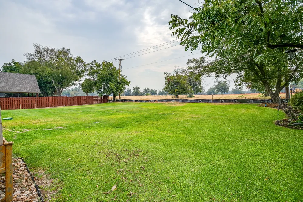 7101 Westover Drive Granbury, TX 76049