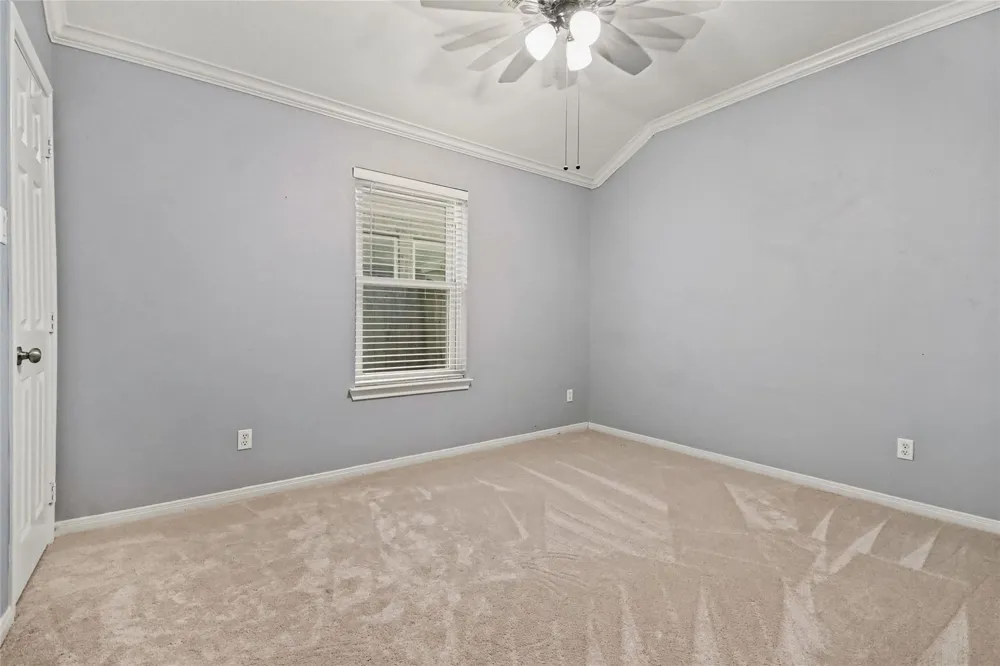 213 Rippling Creek Lane Alvin, TX 77511