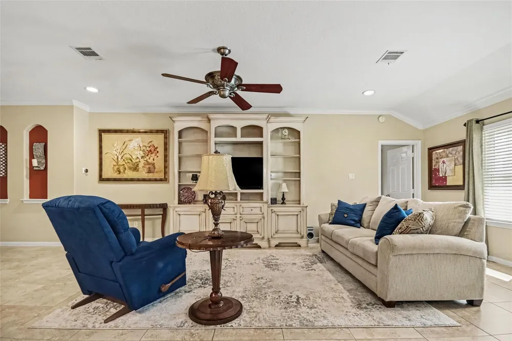 213 Rippling Creek Lane Alvin, TX 77511