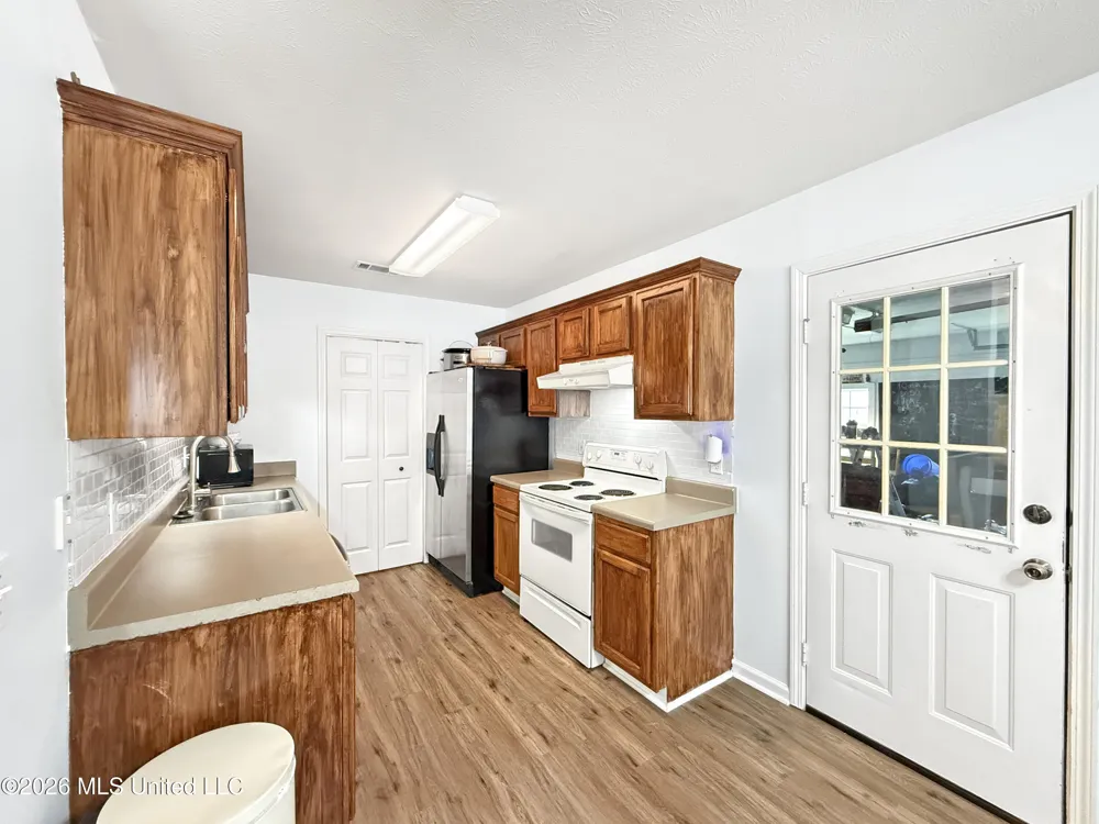 319 Swan Drive Brandon, MS 39047