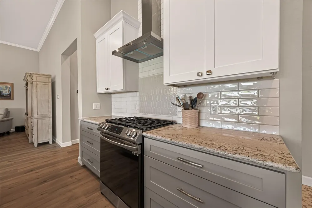 5208 Allen Cay Drive Texas City, TX 77590