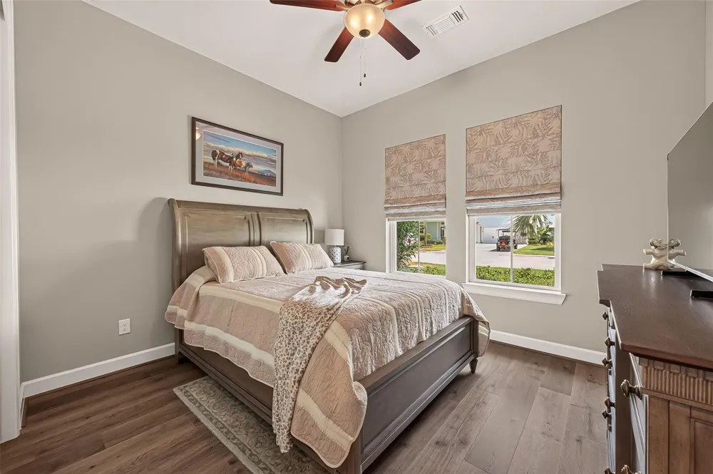 5208 Allen Cay Drive Texas City, TX 77590