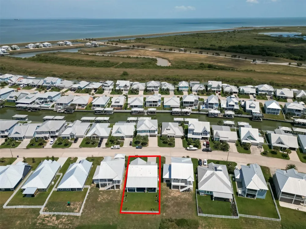 5208 Allen Cay Drive Texas City, TX 77590