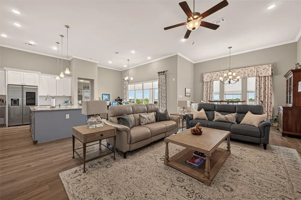 5208 Allen Cay Drive Texas City, TX 77590