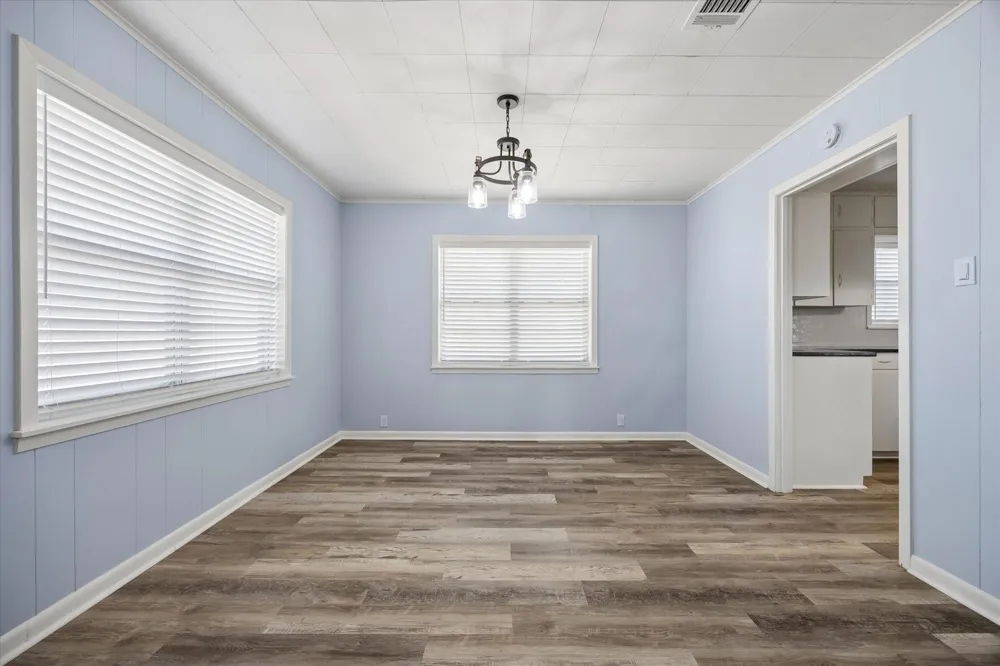 4107 Highway 159 E Bellville, TX 77418
