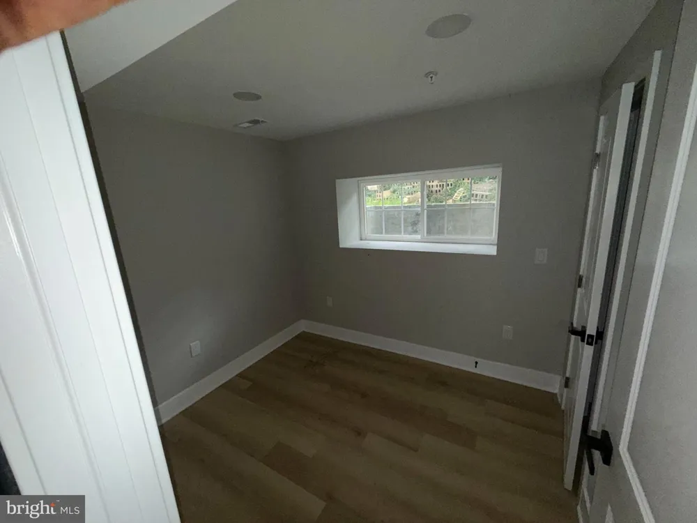 1201 LINDLEY AVENUE #2 Philadelphia, PA 19141