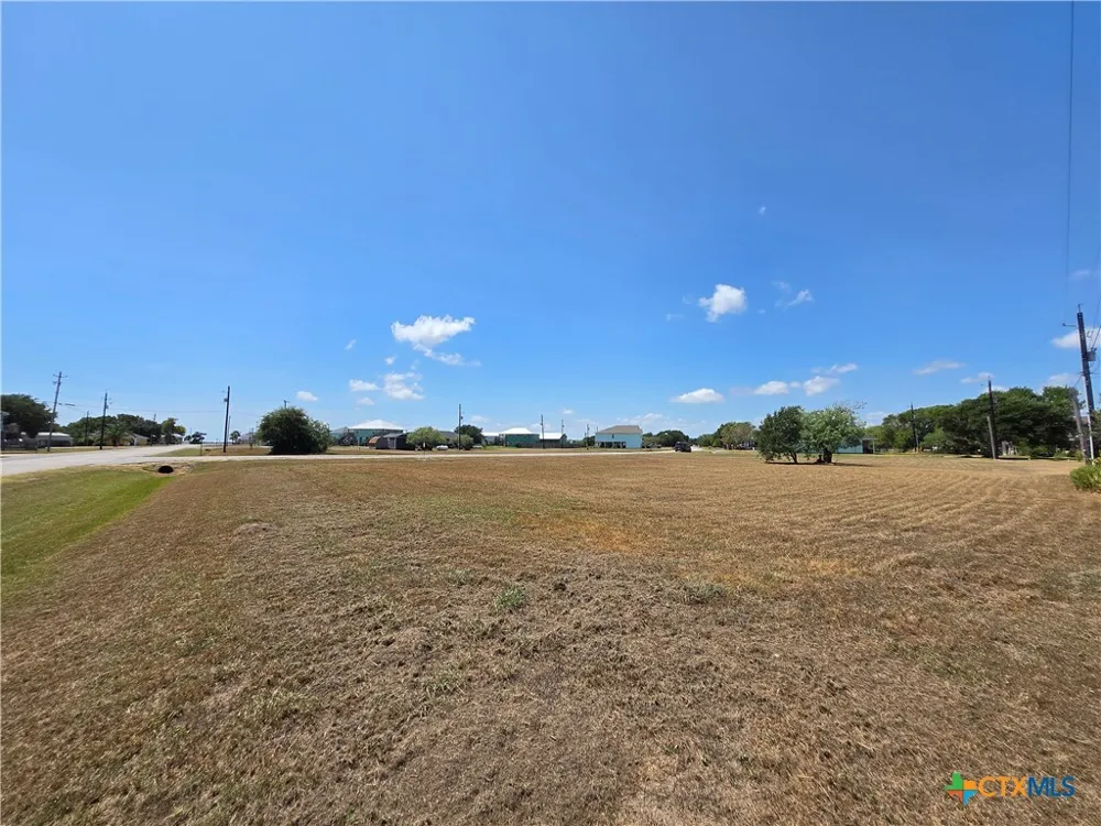 799 Stovall Drive Palacios, TX 77465