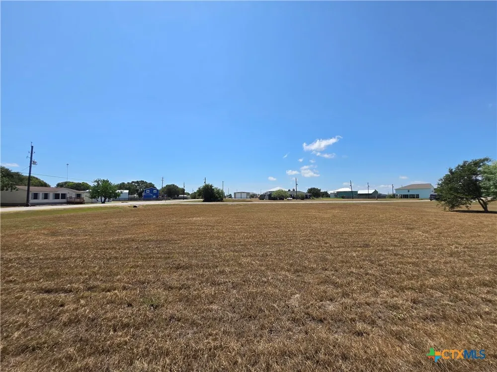 799 Stovall Drive Palacios, TX 77465