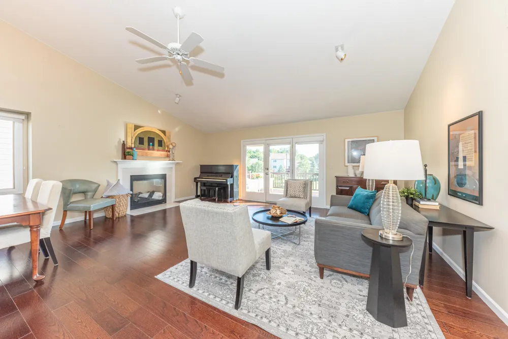 599 Sycamore Circle Saline, MI 48176