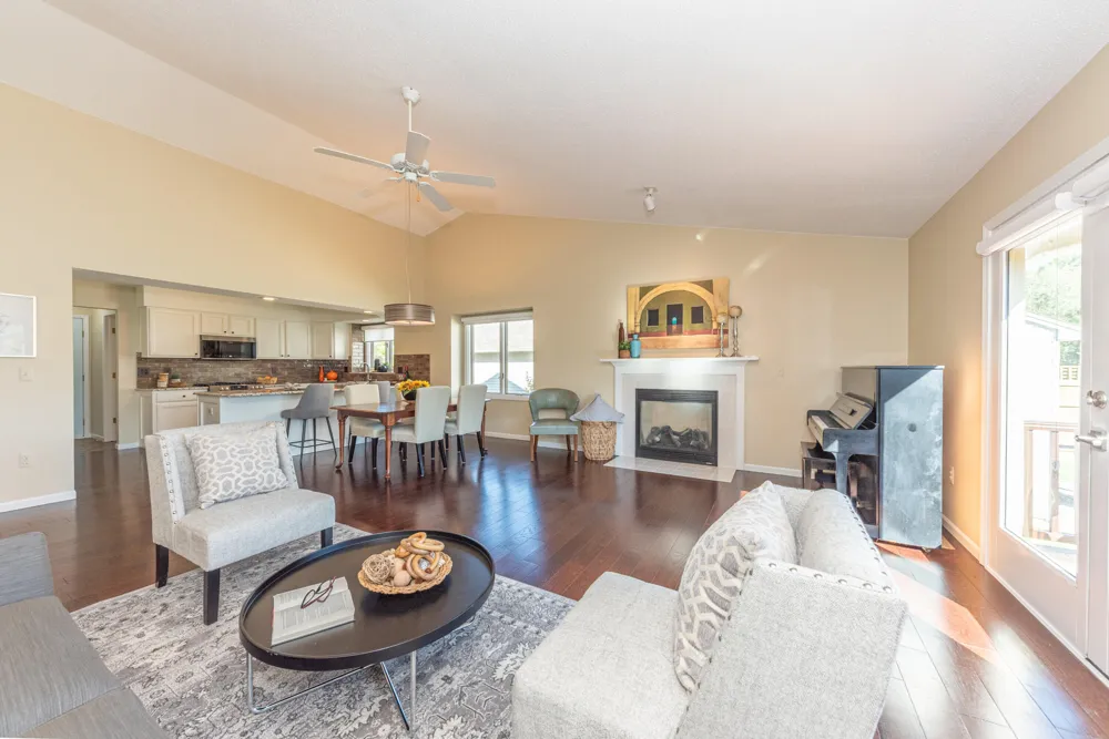 599 Sycamore Circle Saline, MI 48176