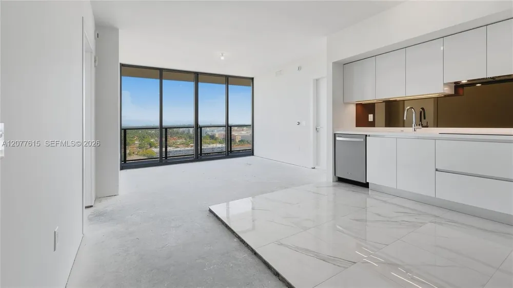 1170 E Hallandale Beach Blvd #1102 Hallandale Beach, FL 33009