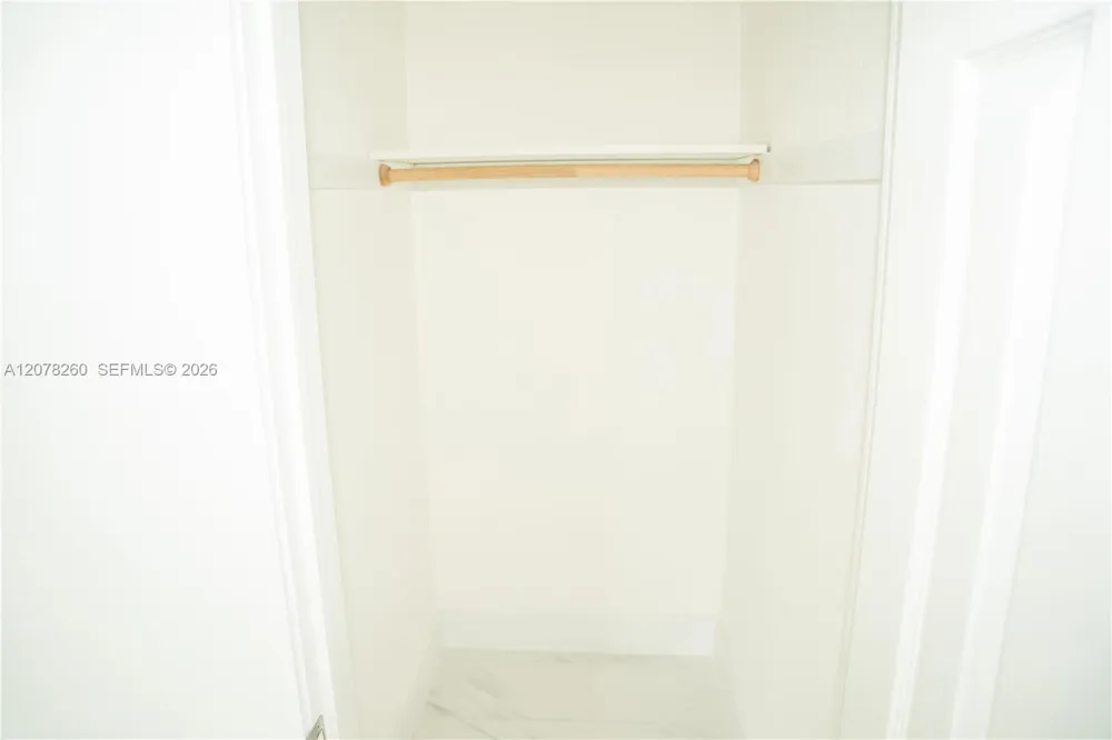 1640 NE 172nd St North Miami Beach, FL 33162
