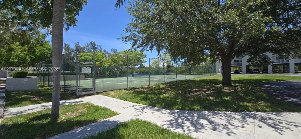 8240 SW 210th St #319 Cutler Bay, FL 33189