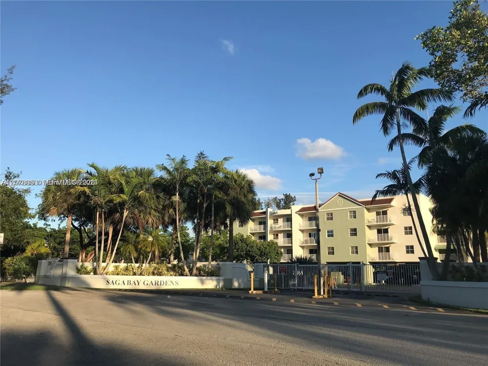 8240 SW 210th St #319 Cutler Bay, FL 33189