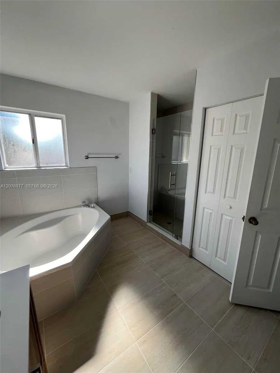 14041 SW 155th Ct Miami, FL 33196