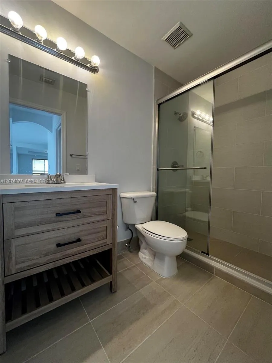 14041 SW 155th Ct Miami, FL 33196
