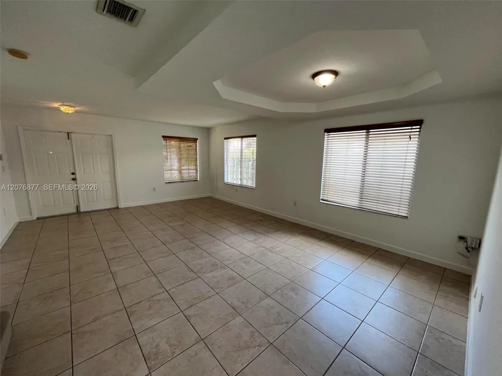14041 SW 155th Ct Miami, FL 33196