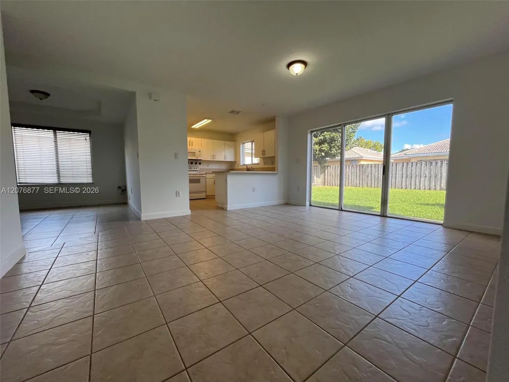 14041 SW 155th Ct Miami, FL 33196