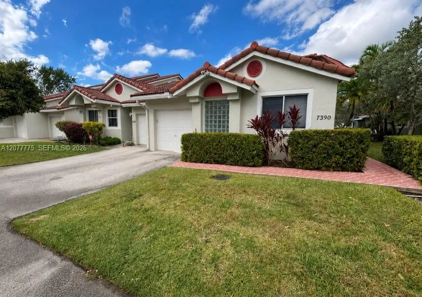 7390 S Pinewalk Dr S #42-9 Margate, FL 33063