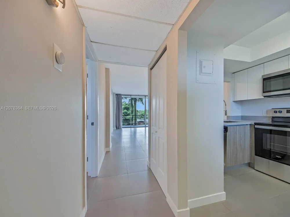 108 Royal Park Dr #3G Oakland Park, FL 33309
