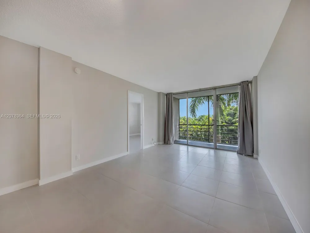 108 Royal Park Dr #3G Oakland Park, FL 33309