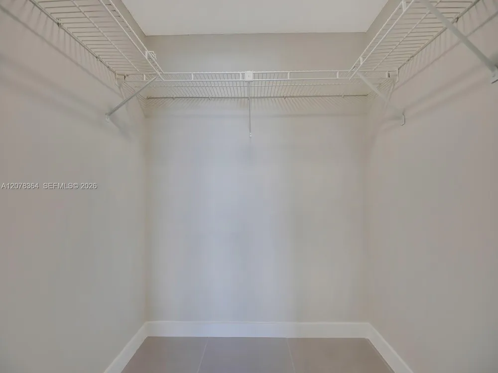 108 Royal Park Dr #3G Oakland Park, FL 33309