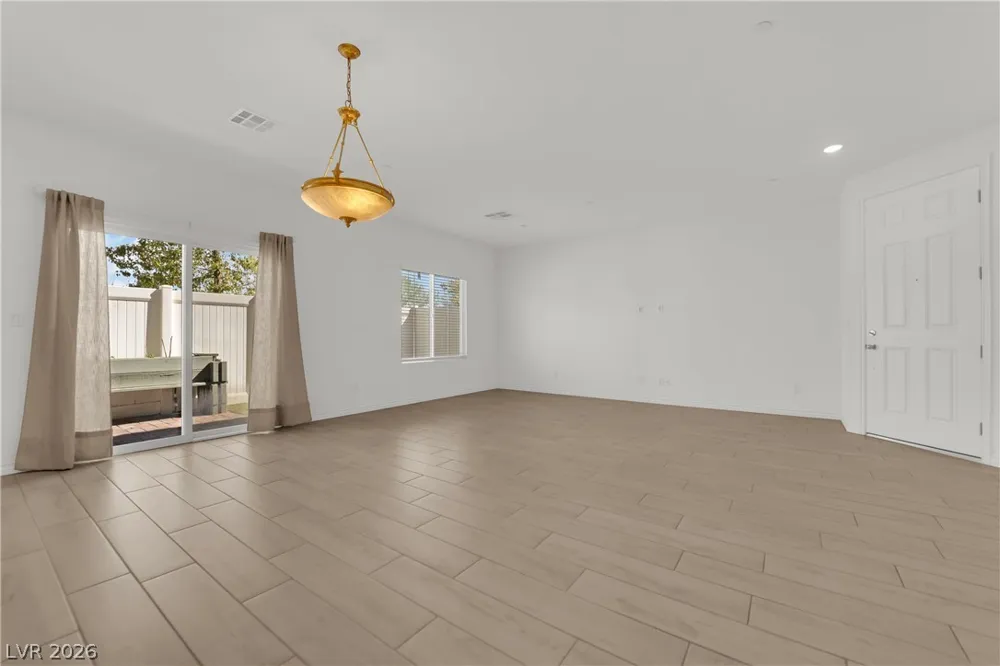 3705 Canis Minor Lane #12102 Henderson, NV 89052