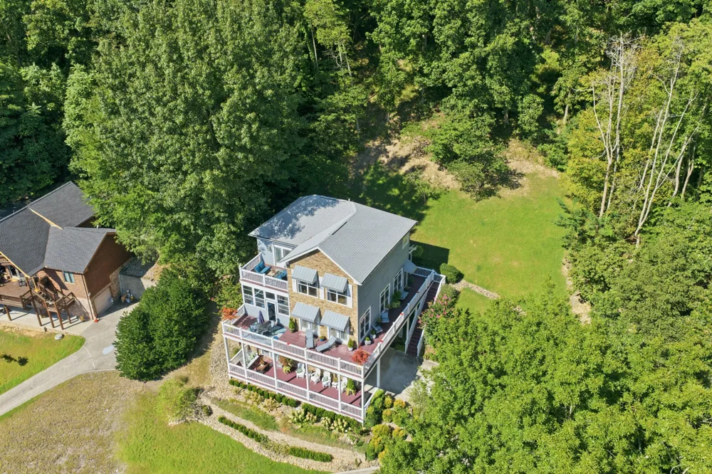 255 Nadia Ln Smithville, TN 37166