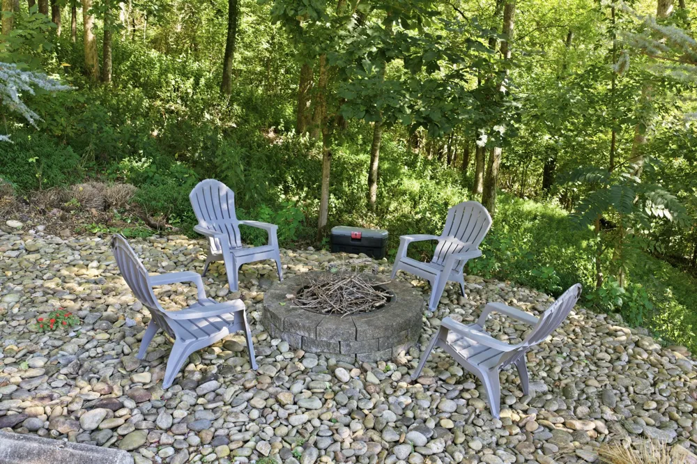 255 Nadia Ln Smithville, TN 37166