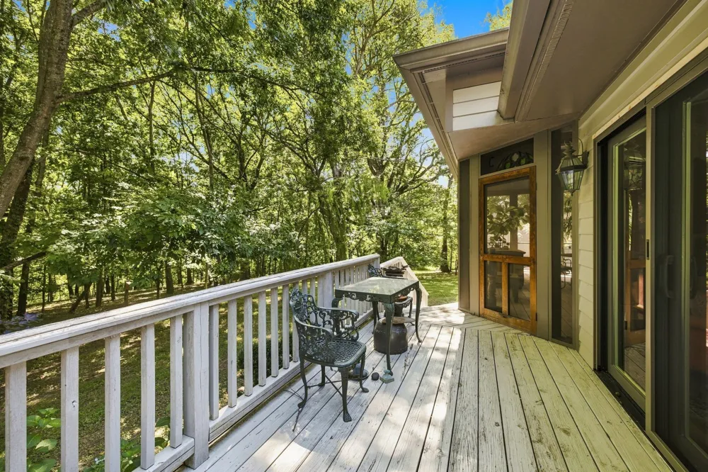 212 Kippsford Pond Rd Columbia, TN 38401